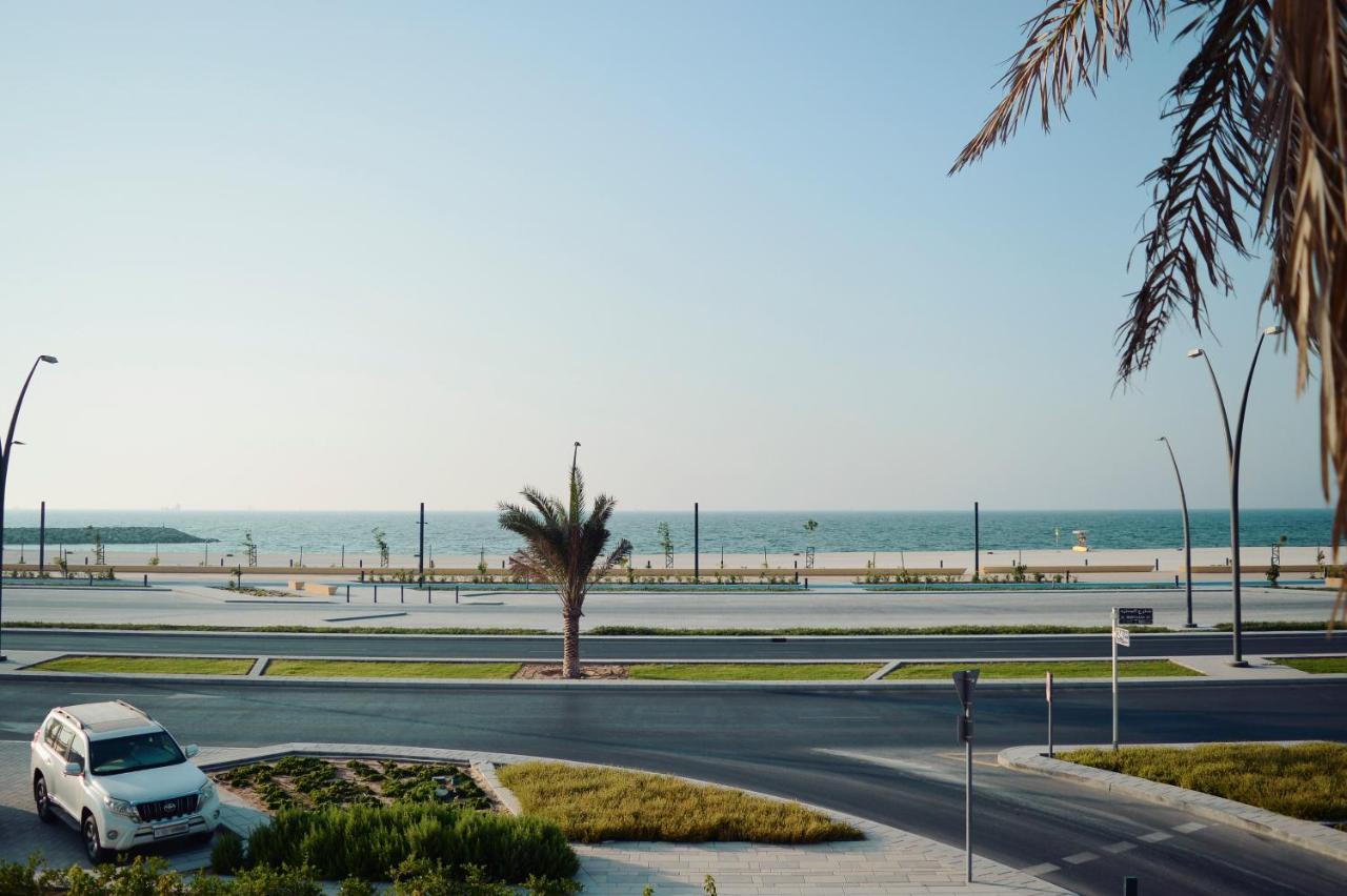 Al Corniche Hotel Szardża Zewnętrze zdjęcie