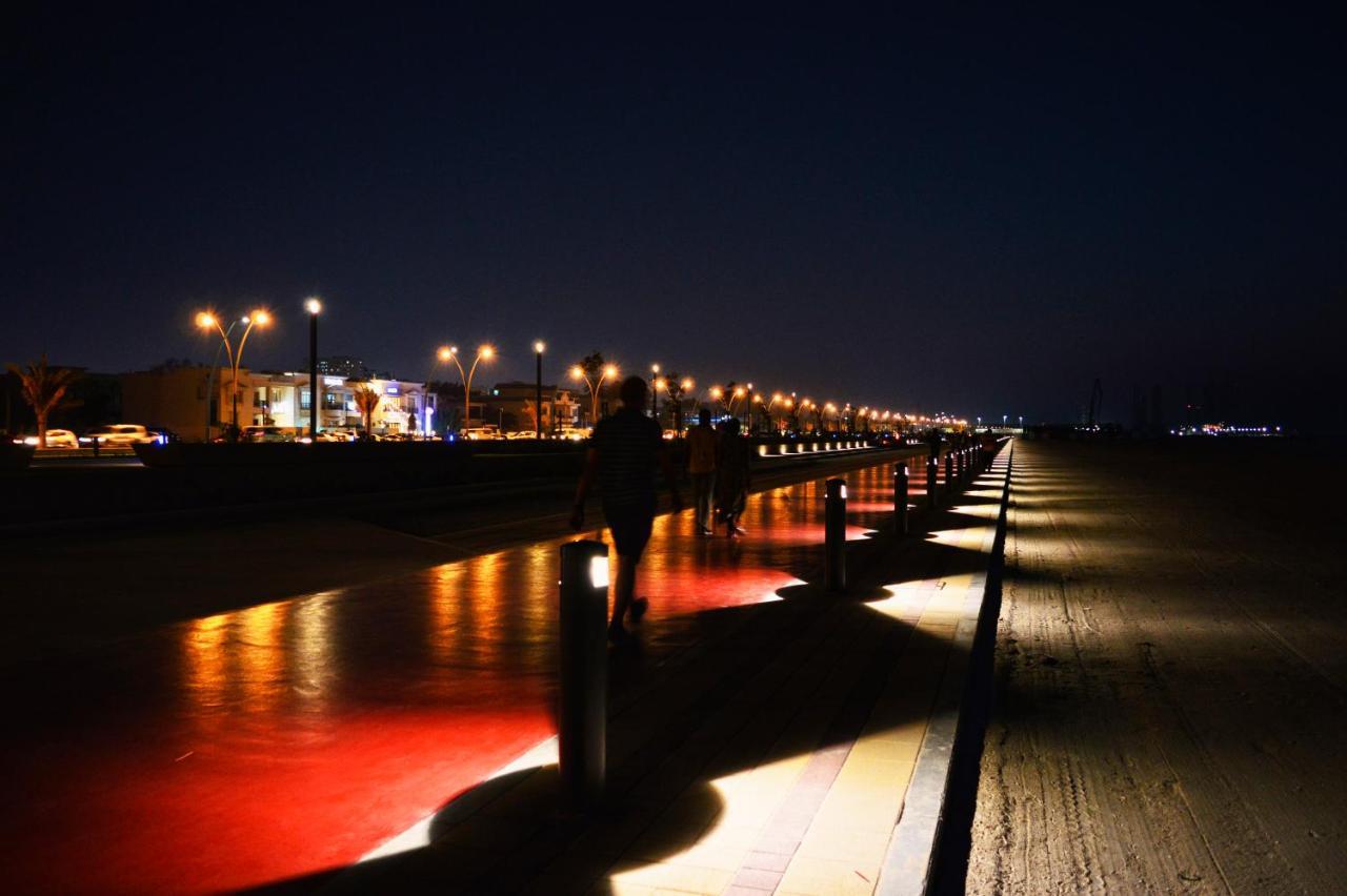Al Corniche Hotel Szardża Zewnętrze zdjęcie